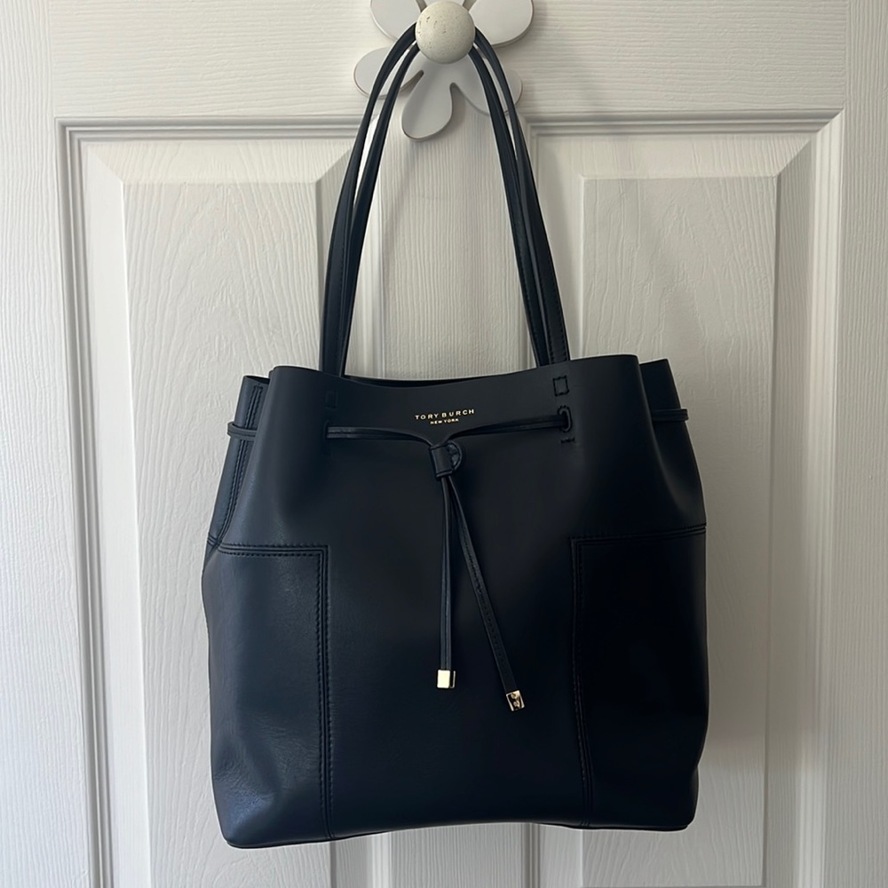 Tory Burch 'Block-T' Leather Drawstring in Black